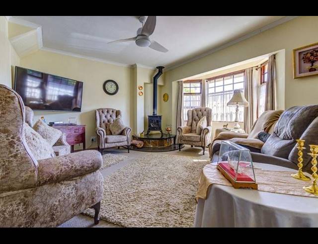 3 BEDROOM HOUSE FOR SALE IN BLUE GILL